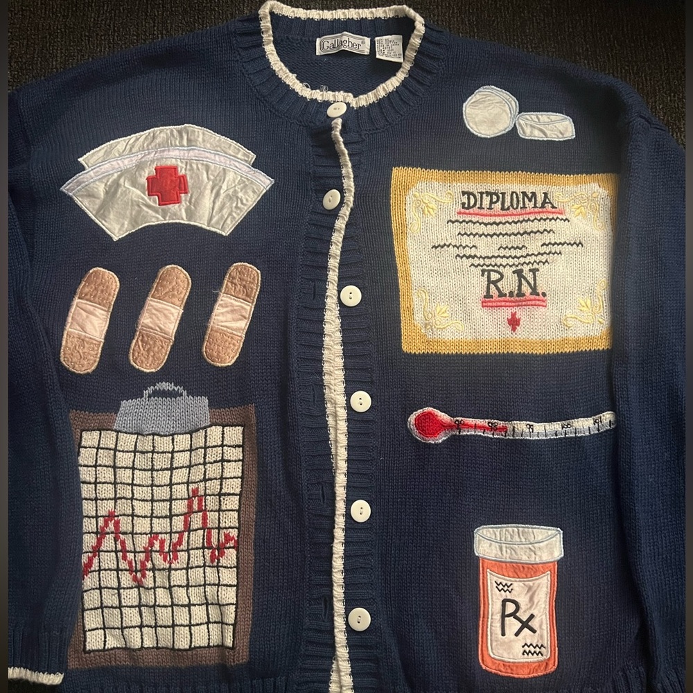 Gallagher Cardigan Sweater Nurse
Graduate M RN Button Front Blue Long Sleeve